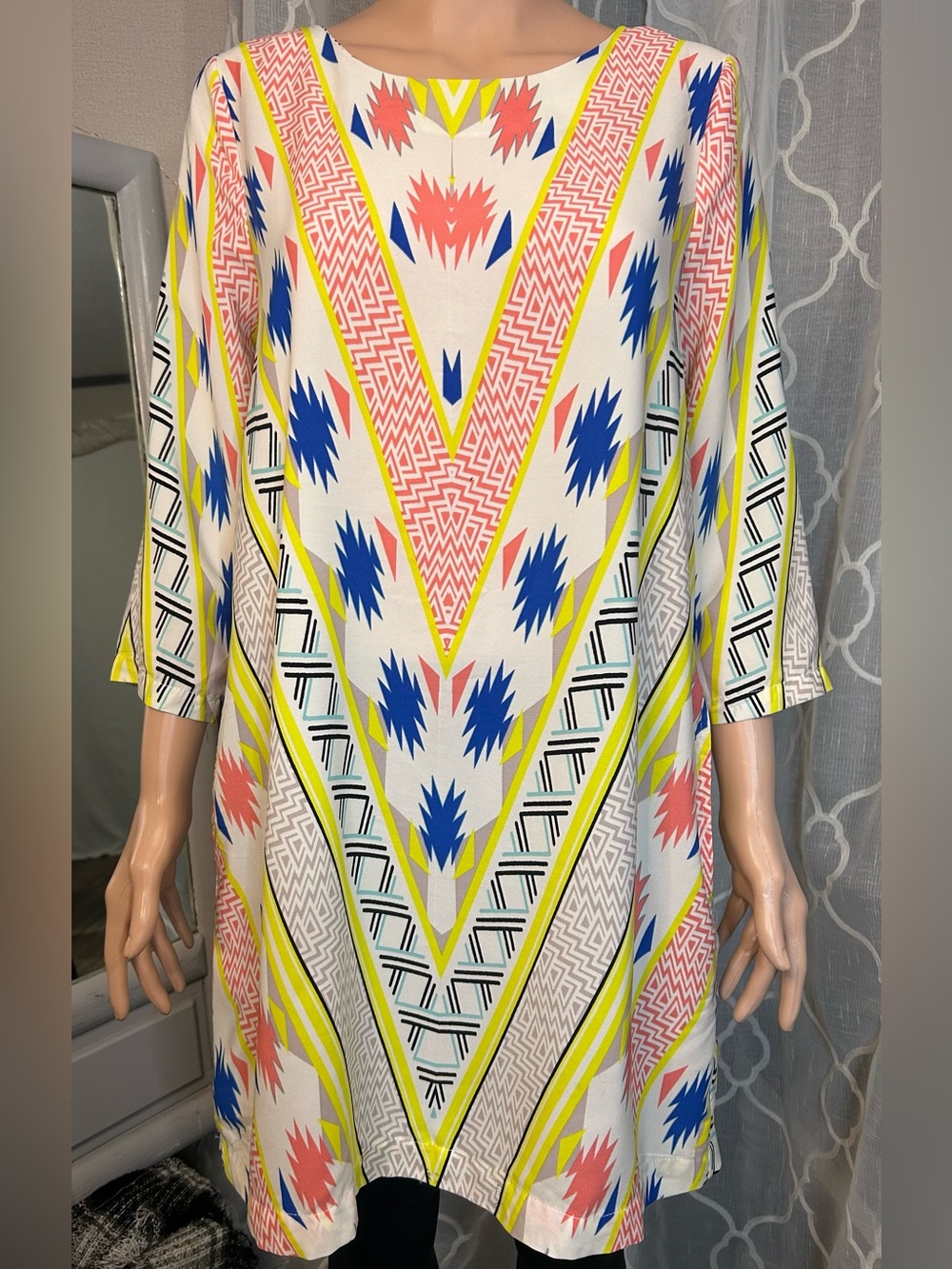 Gianni Bini Geometric V-Panel Tunic in White, Blue, Pink & Yellow